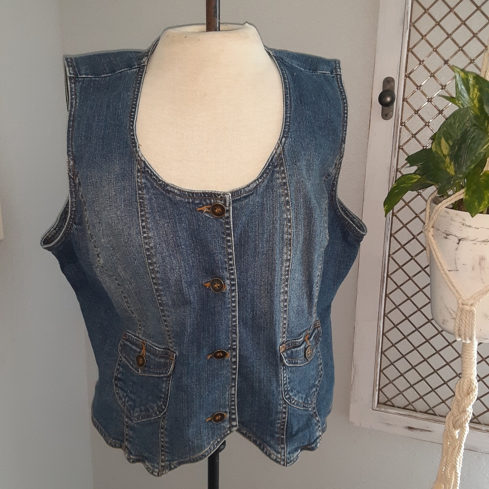Ana Denim vest